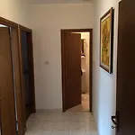 Mara Apartment *