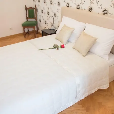 Mara Apartment *